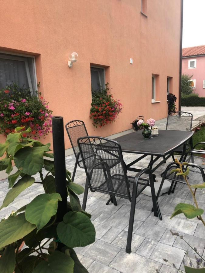 Two Bedroom Apartment Kastav Exterior foto